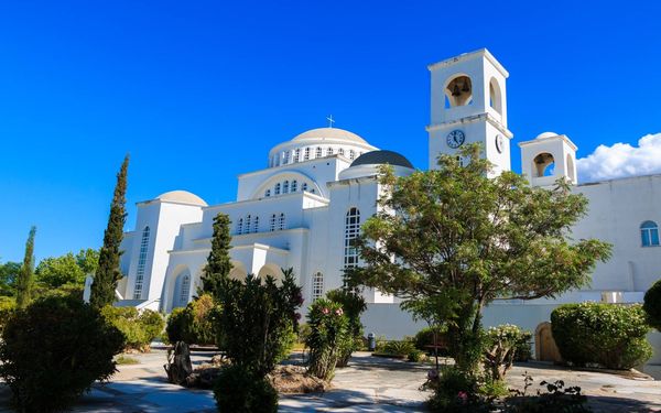 Ιερά Αγρυπνία και Μνημόσυνο